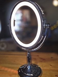 Oval Chrome Vanity Mirror 1x 8x Incandescent Dimmable 17" Tall Zadro Product