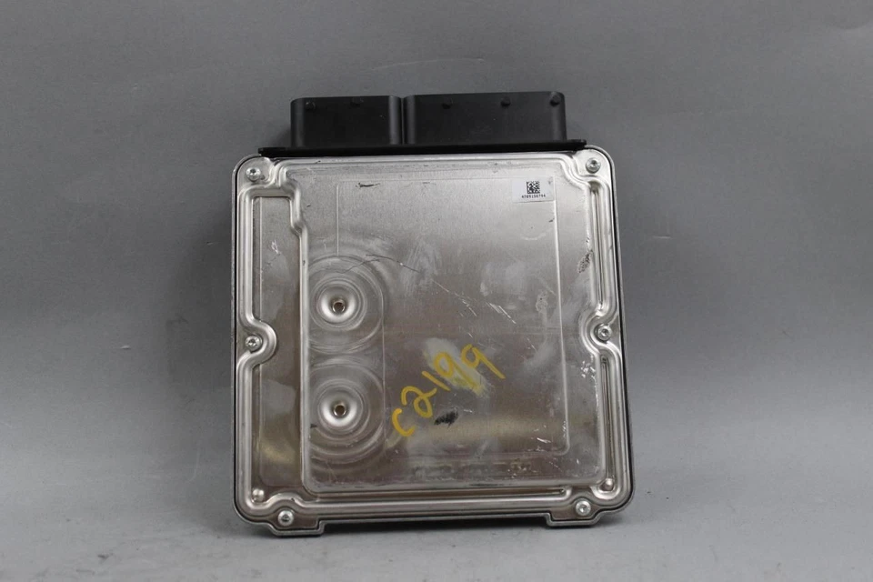 Módulo de Control Electrónico Motor ECM 2.0L Turbo Compatible con 13-16 AUDI A4 37362 Foto 2 de 4