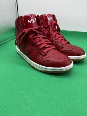 Nike dunk high lux gym red size 9m 
