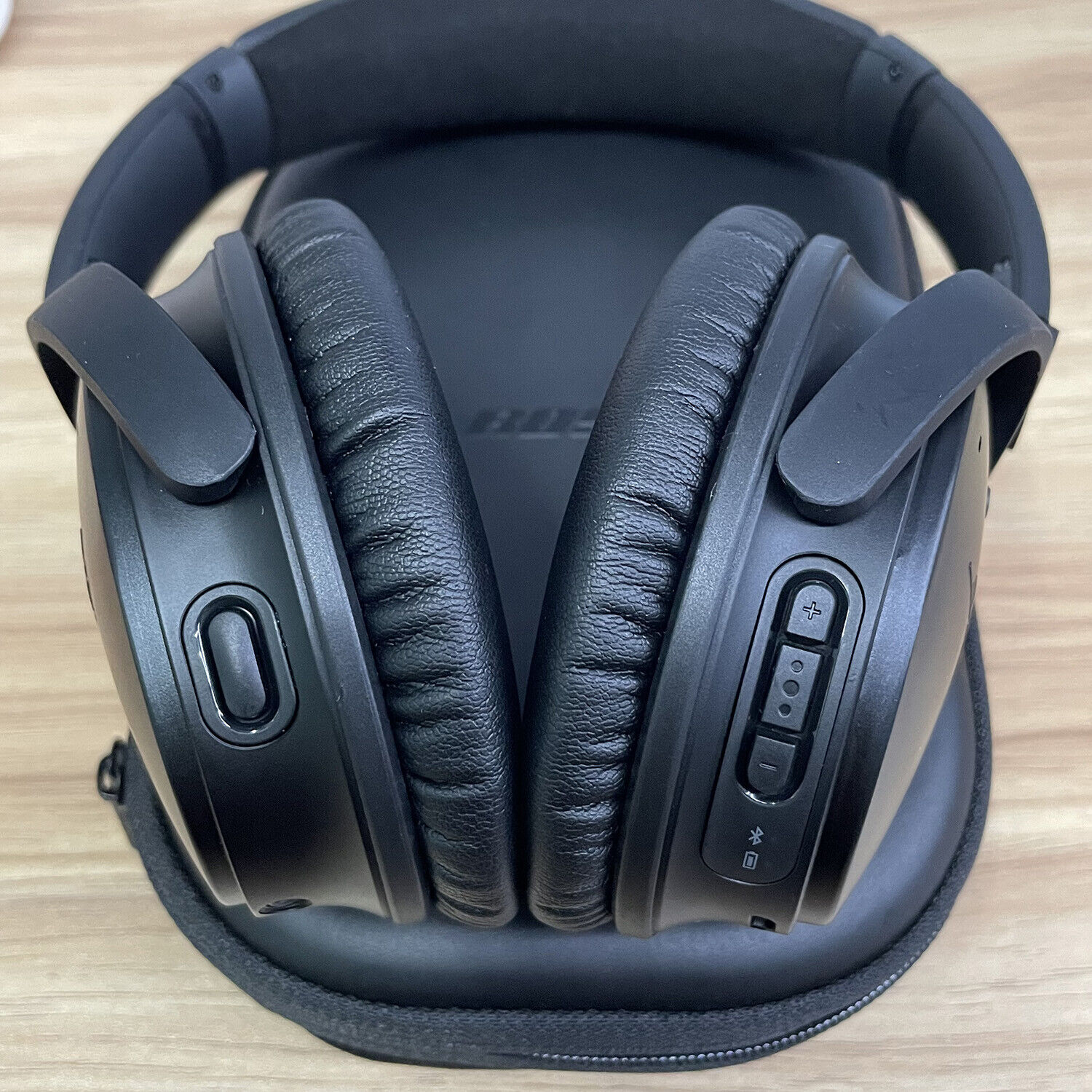 Bose QuietComfort 35 QC35 Series II Wireless Noise-Cancelling 