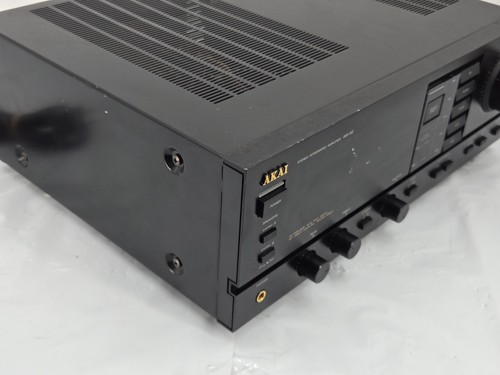AKAI Stereo Integrated Amplifier AM-52 - Picture 11 of 15