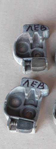 Lock responses GAZ-21 Volga, left side, pair, new - 第 1/1 張圖片