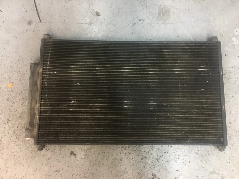 USED Denso A/C AC Condenser Acura RL 2005-2012 - Image 3 of 4