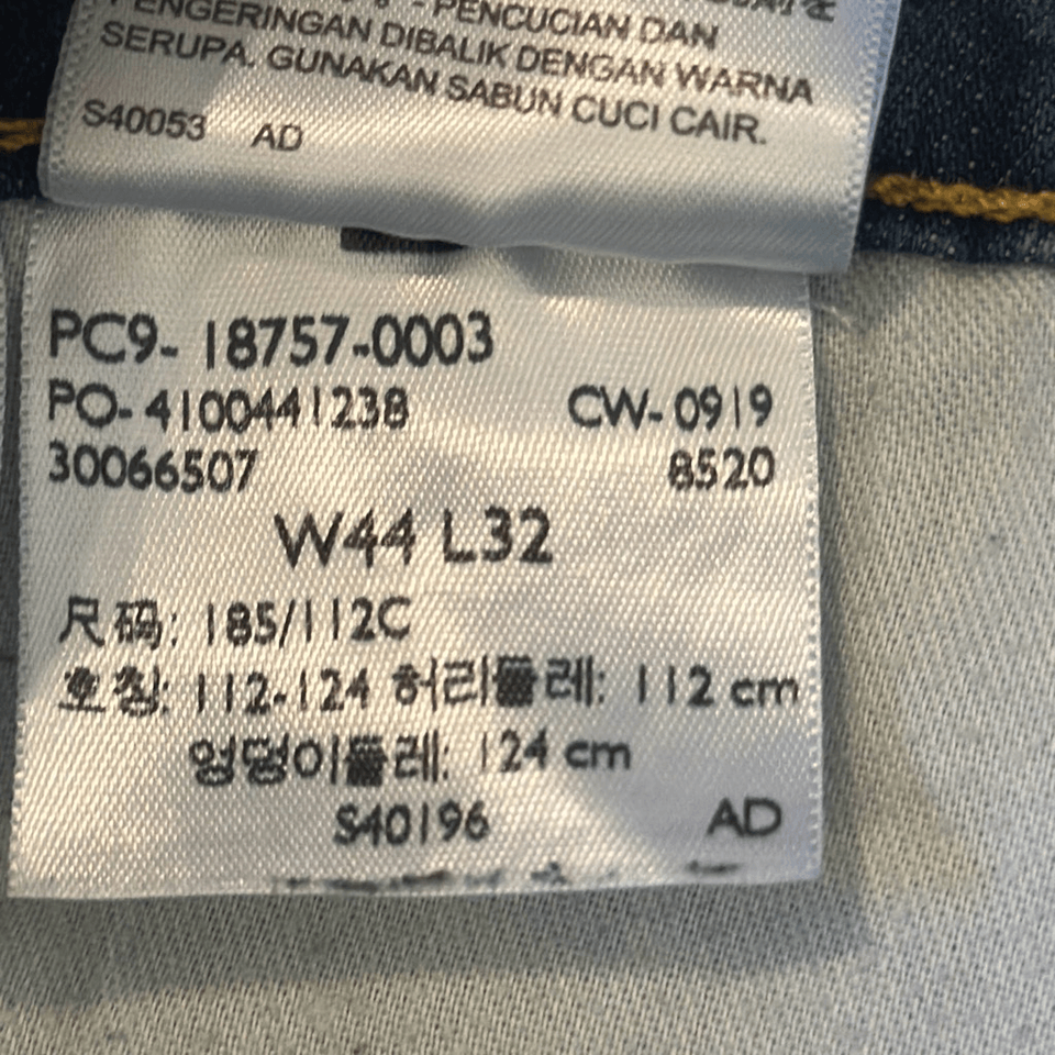 Levi’s 541 Men’s Athletic fit Medium Wash Jeans Denim size W44 x L32 eBay