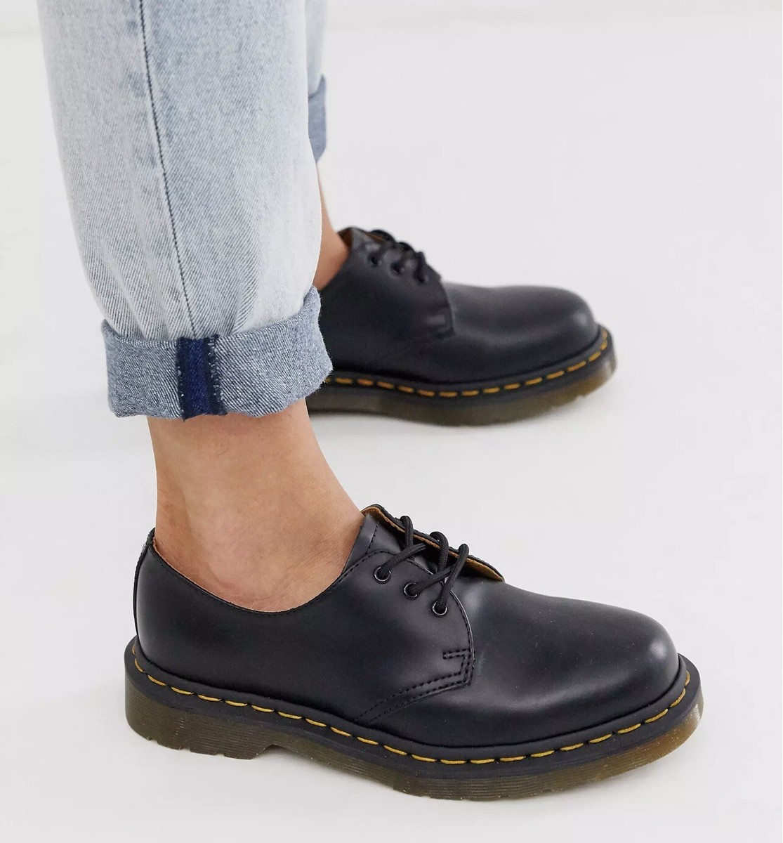 Dr. Martens Unisex Shoes Casual Lace-Up Derby Low-Profile  display picture 1