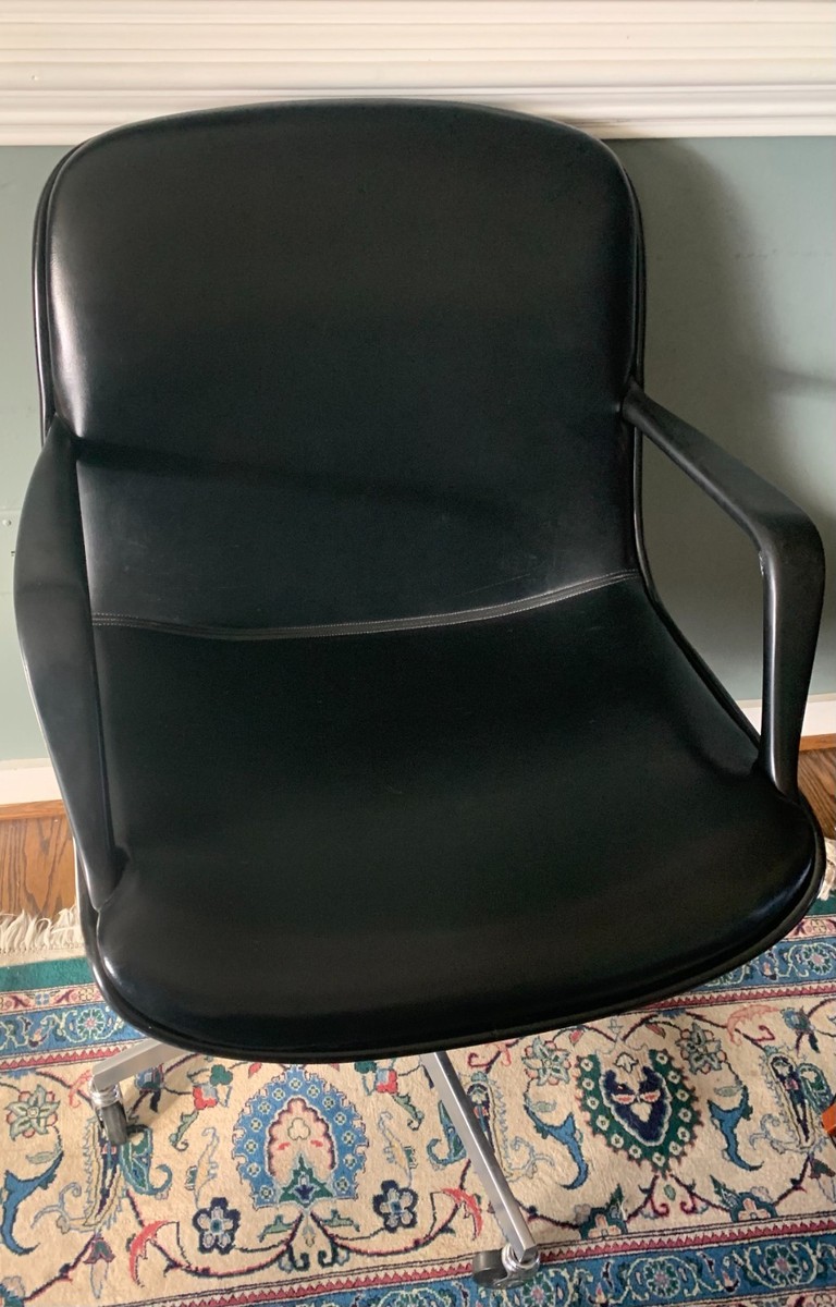 Vintage 1975 Steelcase Model 451 312T Swivel Executive Office