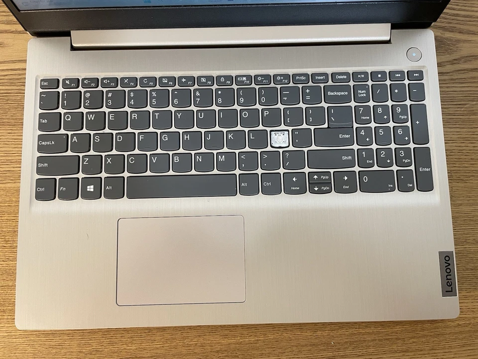 Lenovo IdeaPad 3 81WE 15.6" HD - i3-1500G1 @1.2GHz - 12GB RAM - 1TB HDD - Win11 - Image 2 of 4