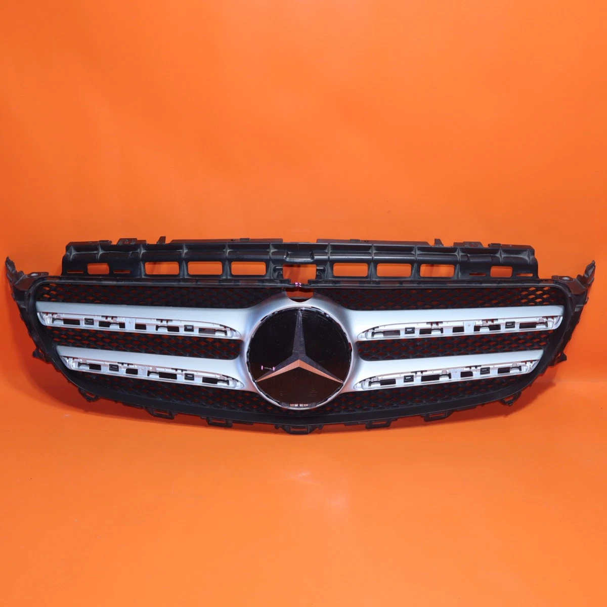 Kühlergrill Grill für Mercedes Benz W211 E-KLASSE E320 E350 E500 E55 2002-2006