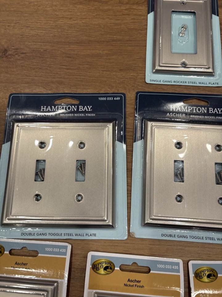 HAMPTON BAY - ACABADO NÍQUEL ASCHER - CUBIERTAS DE SALIDA (8), LOTE DE PLACAS DE PARED (2, 2) Foto 4 de 4