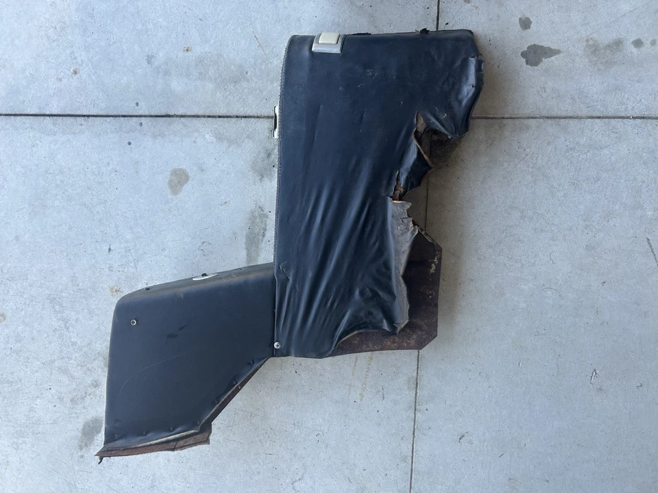 Chevrolet Impala Pontiac 1967 1968 convertible asiento trasero reposabrazos par diestro Foto 2 de 4