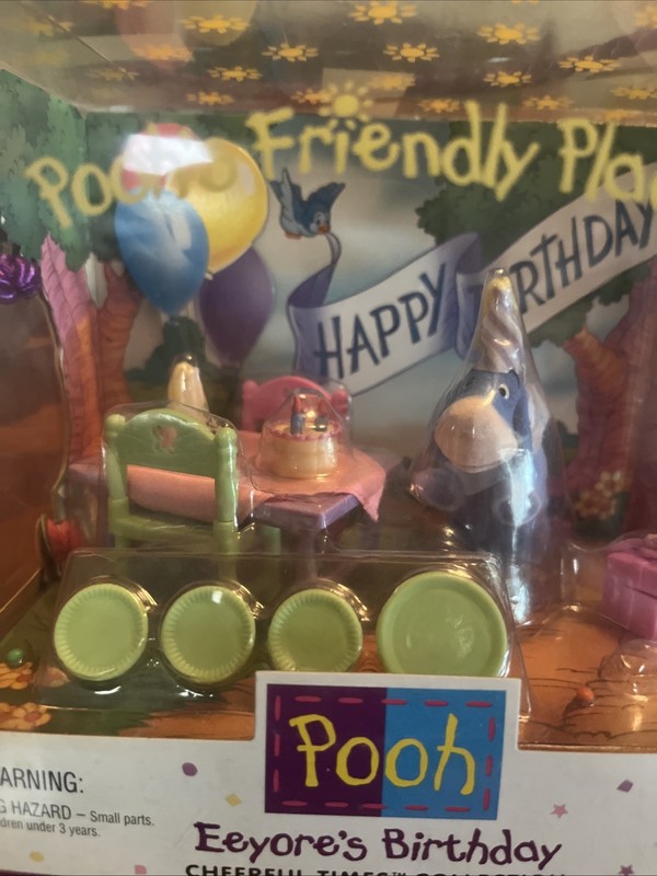 1998 Mattel Poohs Friendly Places EEYORES BIRTHDAY Playset 20873