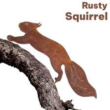 Rusty Metal Squirrel Tree Peeker Garden Ornament Iron Silhouette Fence Decor Art