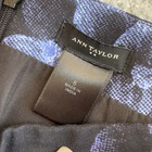 / Ann Taylor Blue Floral in Black Background Pencil Skirt Cotton Blend US 6 — photo 2