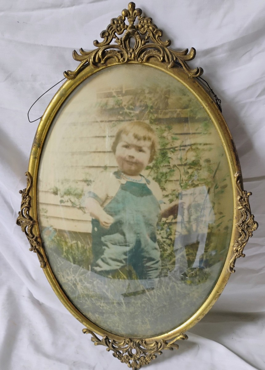 Antique Victorian Large Oval Ornate Brass Frame Convex