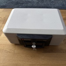 Sentry Safe 1100 Fire Safe Box 2 x keys good condition , 36cm x 25cm Depth 15cm