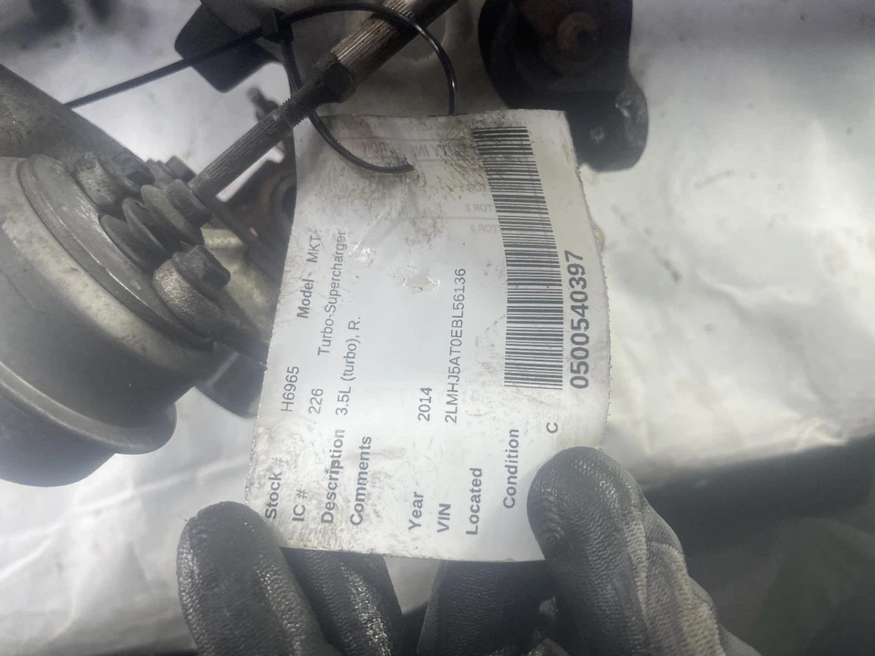 Used Right Turbocharger fits: 2014 Lincoln Mkt 3.5L Right Grade B Foto 3 de 4