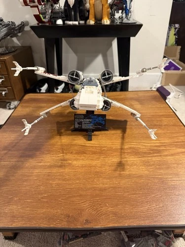 LEGO Star Wars: UCS X-Wing Starfighter (75355) - Used - Built