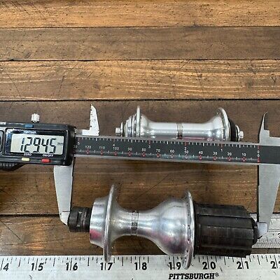 Vintage Campagnolo Record Hub Set 8s 8 Speed 32h 130 mm 32 Vintage Campagnolo Record Hub Set 8s 8 Speed 32h 130 mm 32
