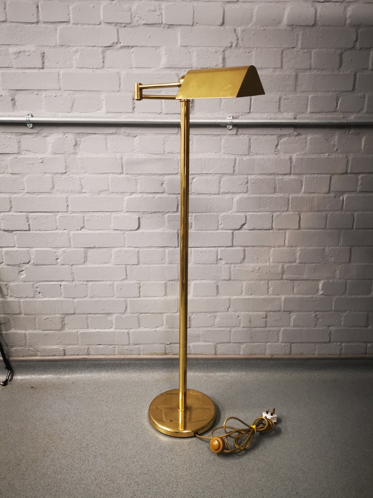 Vintage Brass Bankers Reading Floor Adjustable Standard Lamp PAT Tested