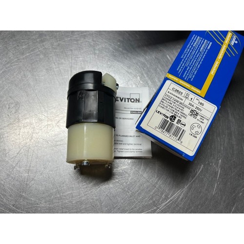 Leviton 2623 2 Pole 3 Wire Grounding 30A Locking CONNECTOR 250V 165-C2623 - Picture 6 of 7