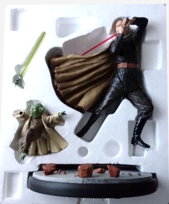 Sideshow Yoda vs Count Dooku Diorama DUEL WITH DOOKU LE w