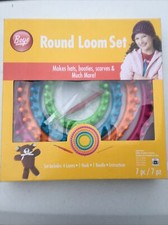 Boye Round 4 Loom Set 7 Pieces NIB Knitting Tools 1 Hook 1 Needle Instructions