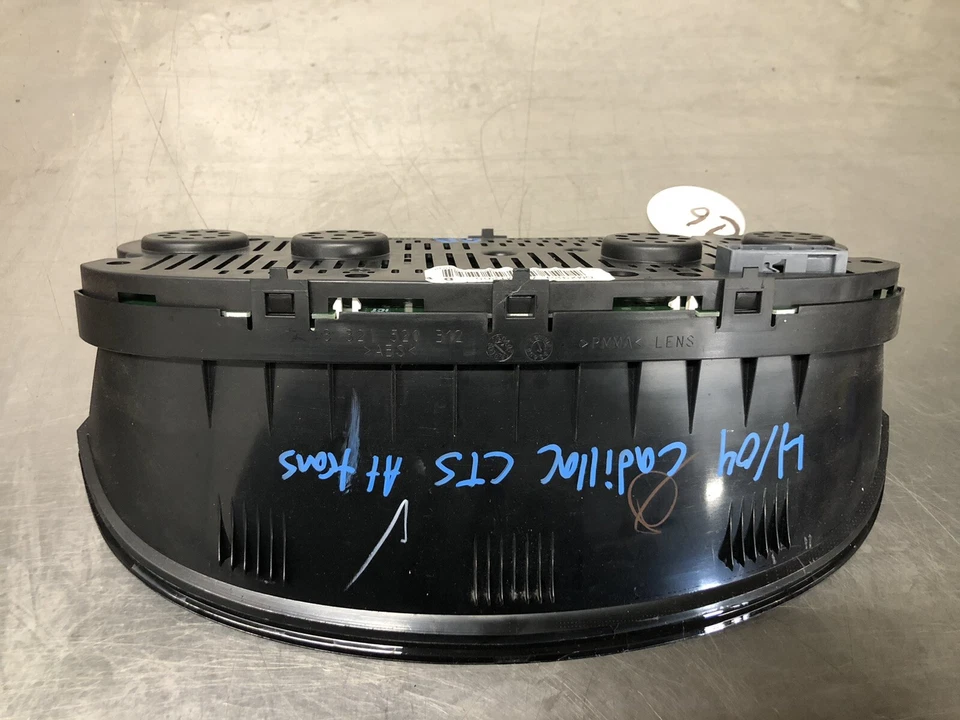 Cuadro medidor velocímetro instrumento Cadillac CTS SRX 2004 Foto 2 de 4