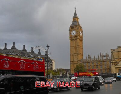 FOTO WESTMINSTER CHECKEN SIE DIE LONDONER IKONEN AB: ROTER OFFENER BUS SCHWARZES CAB BIG BE