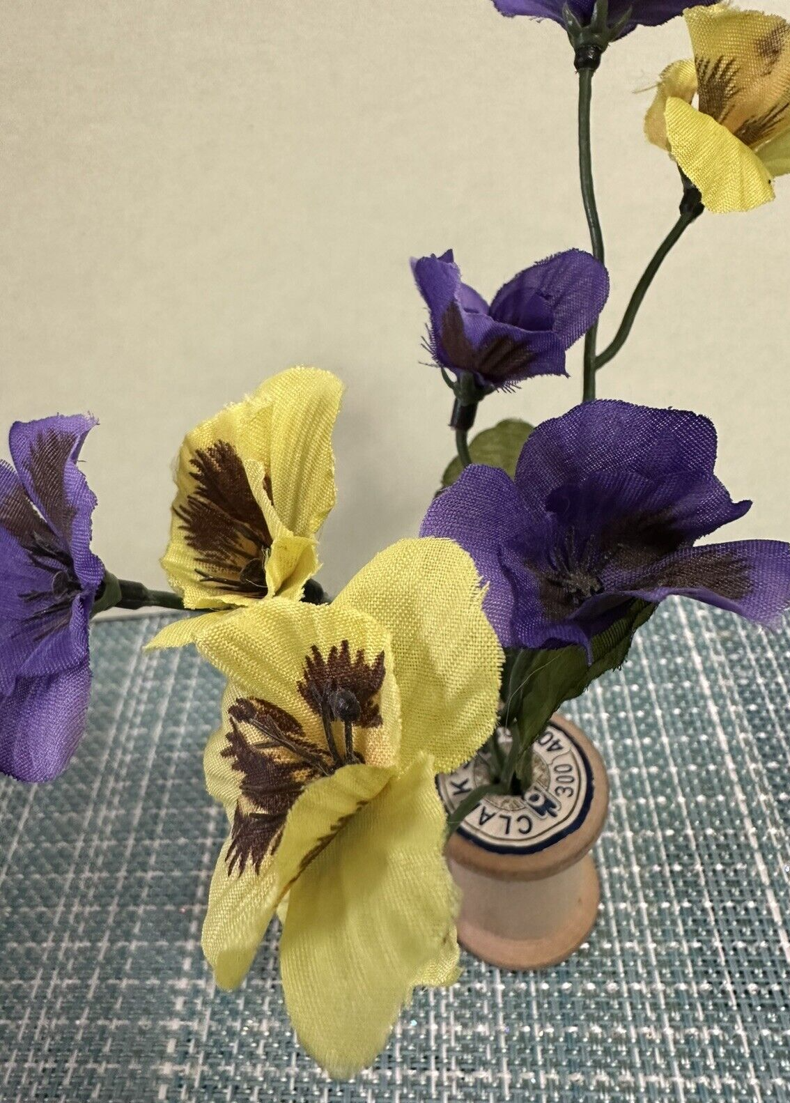 Picture 3 of 8