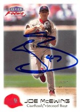 Joe McEwing autographed baseball card (St Louis Cardinals) 2000 Fleer Focus #103