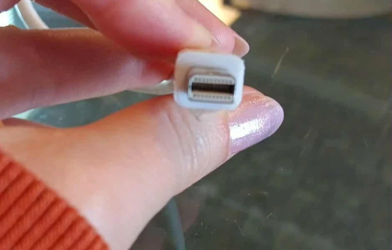 Mini Display Port DP to HDMI VGA DVI Adapter For Microsoft Surface Pro 3 2 1 Mac - Image 4 of 4