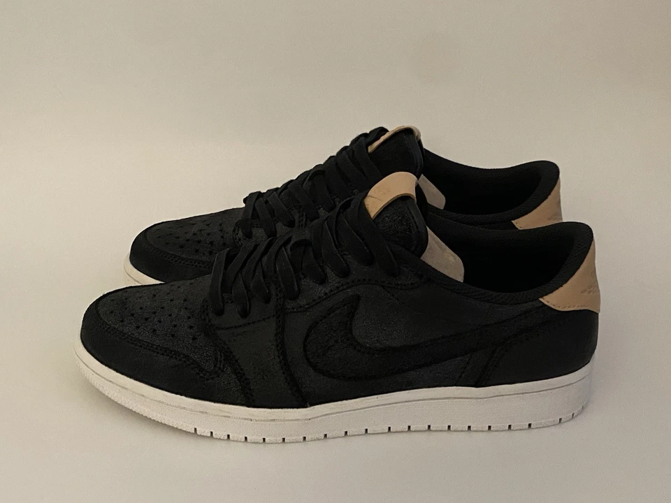 Usado en Excelente Condición Air Jordan 1 Retro Bajo OG Premium Negro/Vachetta Tostado-Blanco 905136 010 Talla 9 Foto 4 de 4