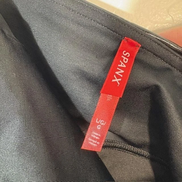 Spanx Leggings Womens Large Black Faux Patent Leather High Rise Shaping 20301R - Image 4 of 4