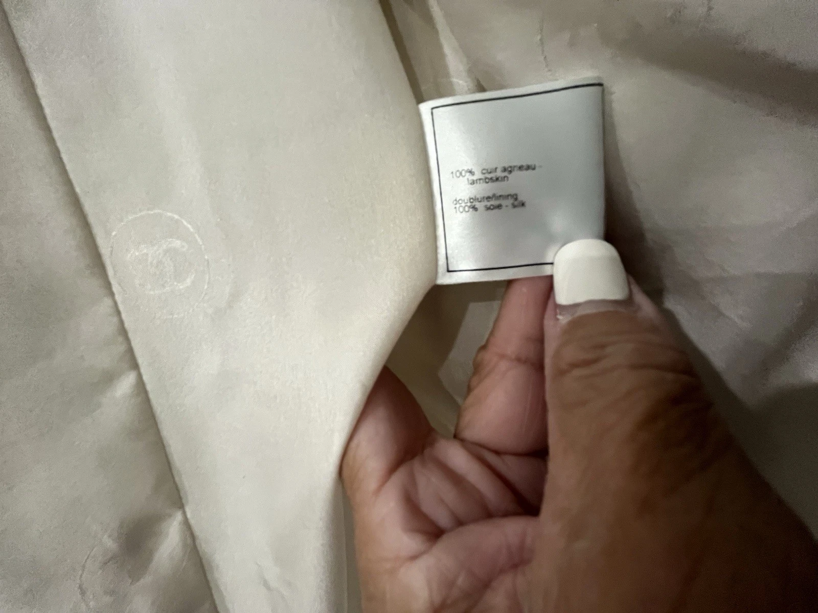 CHANEL PARIS RUNWAY 2CC BOTTONE SPLENDIDA CLASSICA GIACCA PELLE DI AGNELLO BIANCA 38