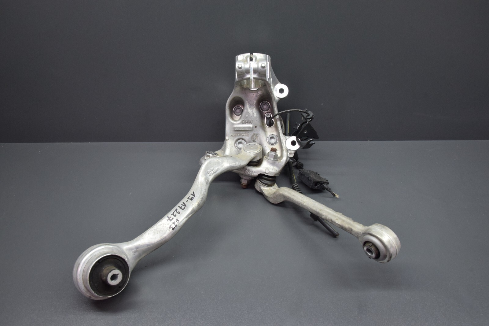 Bras De Suspension LEMFORDER 38932 01 Pour BMW Série 1 F20/F21, Série 2 F22/F87 - Neuf