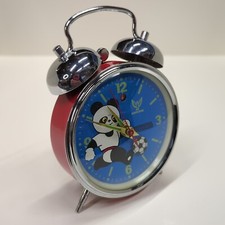 Reloj Paloma Blanca Moviéndose Balón de Fútbol Panda Animado De Colección Campanas Gemelas