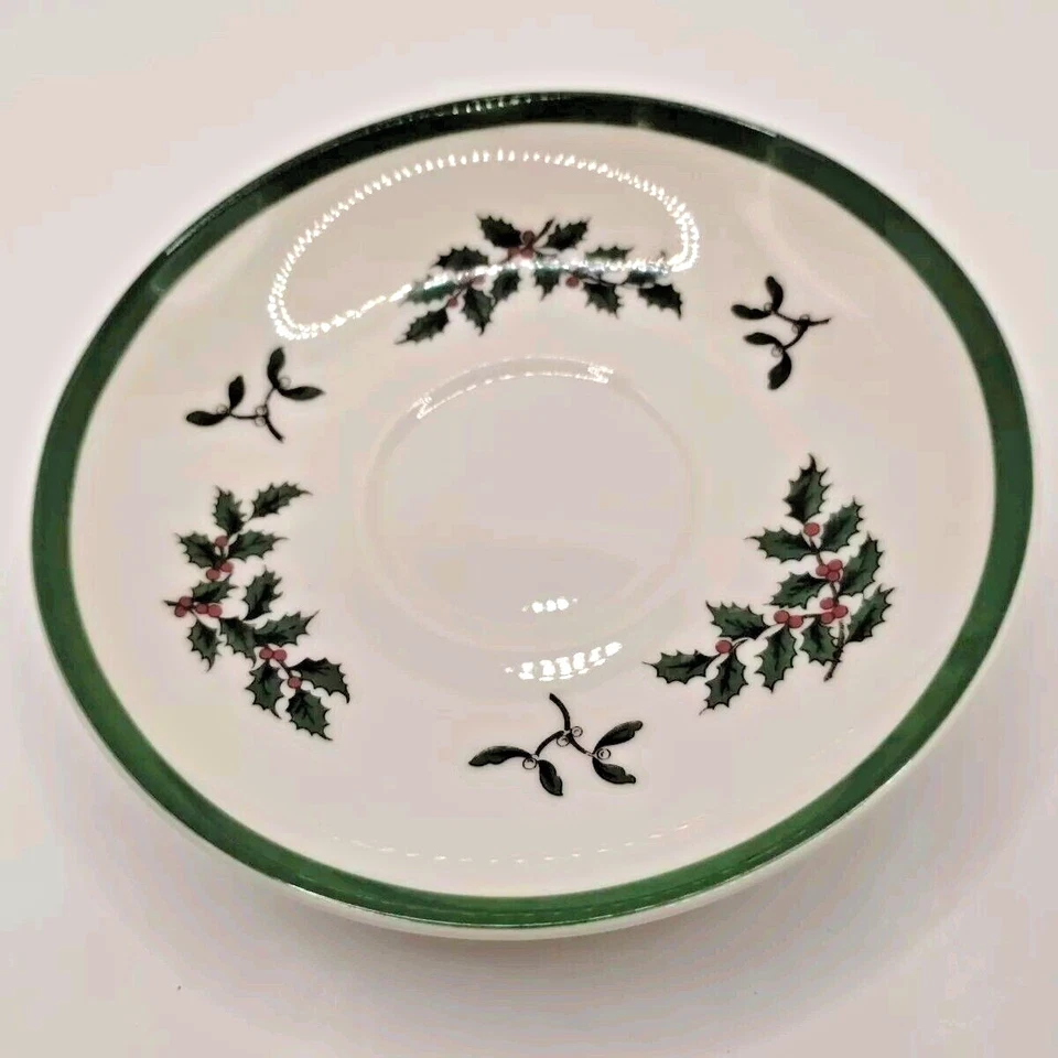 Spode Christmas Tree S3324-A9 Cup & Saucer Set Vintage England NWT - Image 2 of 4