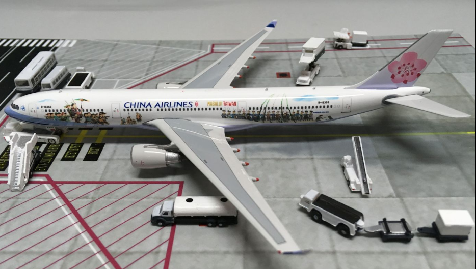 航空機・ヘリコプター Phenix 1/400 CHINA AIRLINES A330-300 航空機・ヘリコプター Phenix 1/400 CHINA AIRLINES A330-300