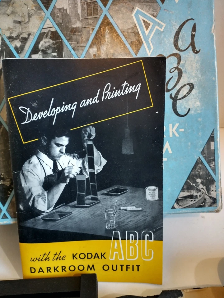 Vintage Kodak Dark Room Outfit ABC With Developer, Tumbler And More. No Bulb. - Image 4 of 4