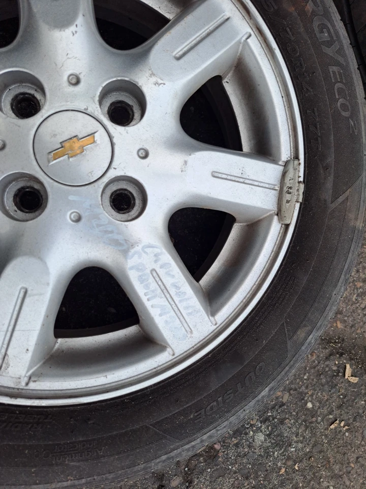 Chevrolet Spark M300 Alufelgen mit Reifen 155/70R14 Hankook Dot 1720 - Bild 2 von 4