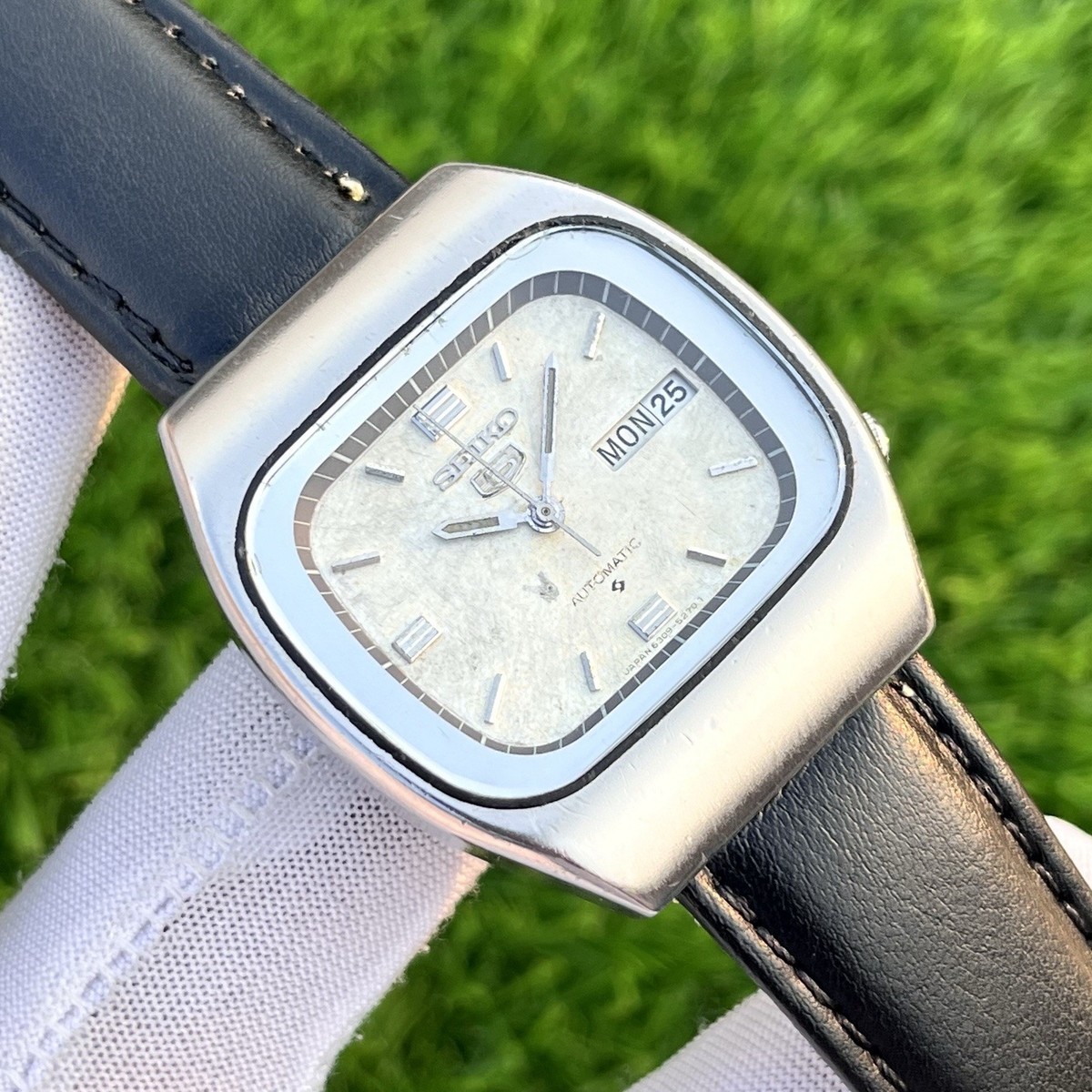 Vintage Seiko 5 TV Shape Automatic Japan Made Men's Watch Cal 6309