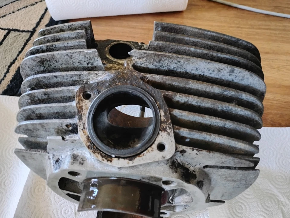 Yamaha RT1 1970 360 culata jarra Foto 4 de 4