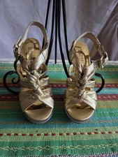 Michael kors Lillie size 6 Gold Knotted Strappy Platform Heals Excellent Cond