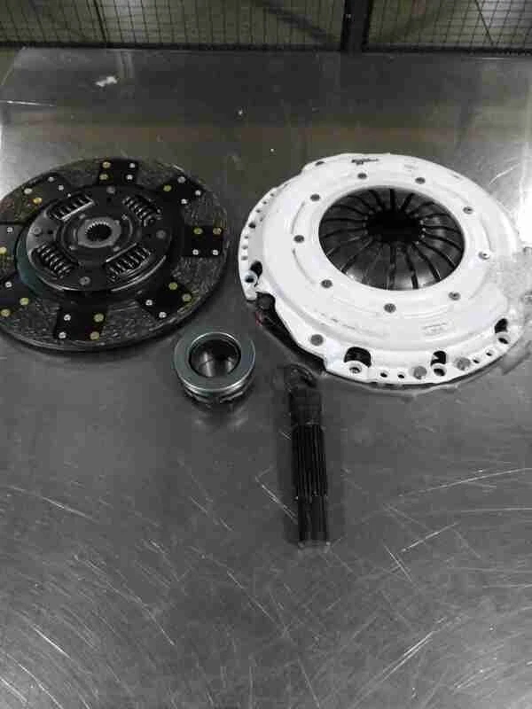 Clutchmasters FX350 Clutch Kit for 97-05 Audi A4 B5 B6 VW Passat 02240-HDFF-X Foto 2 de 4
