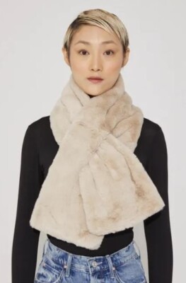 Apparis Bambi Faux Fur Scarf Pull Thru Ivory Off White Winter Cold Accessory NEW