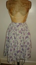 Amazing 1950's Swing Skirt Grey w Purple Daisies
