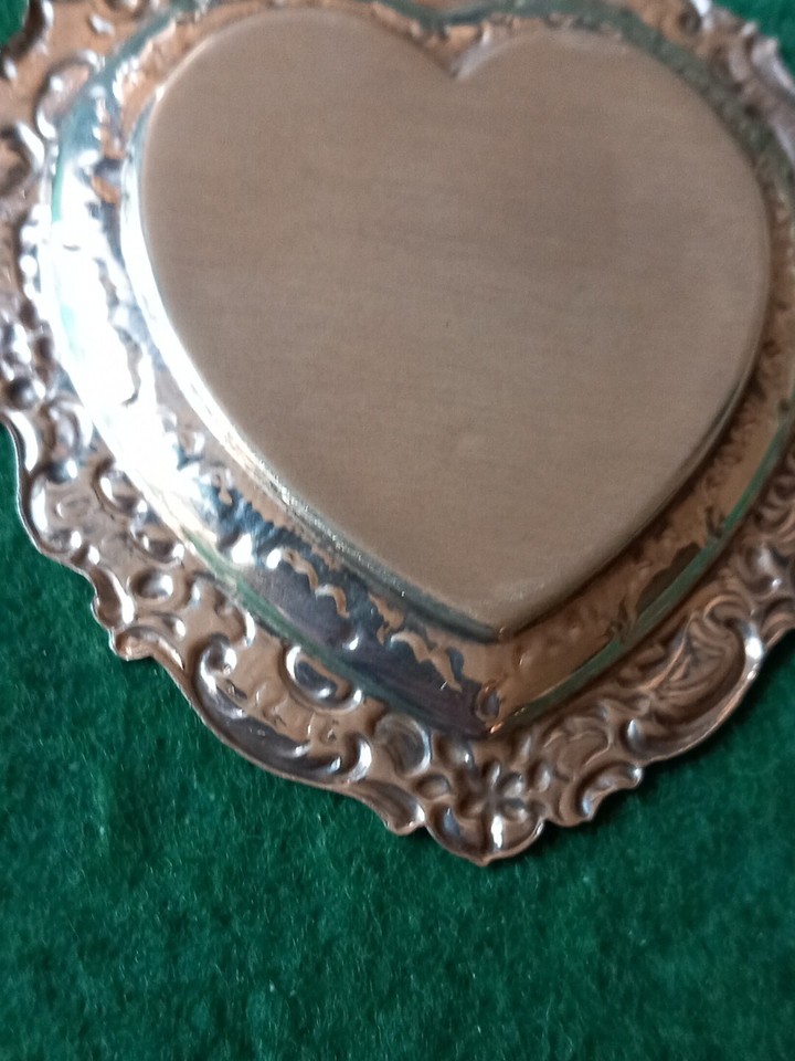Hallmarked Silver Stunning Little Heart Shaped Pin Dish 28g B/Ham