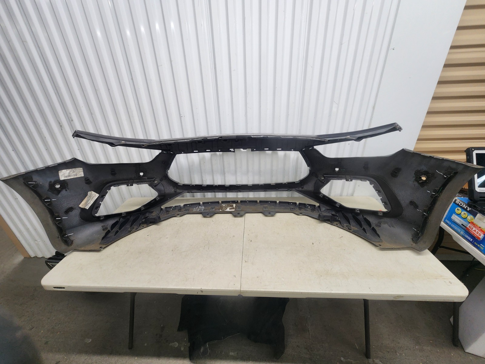 2018-2024 MASERATI GHIBLI Front Bumper OEM ORIGINAL 670097883 Modena Sport 2020