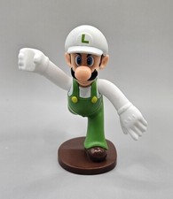 2018 Nintendo Super Mario Bros Luigi 3.5" collectible McDonald's Toy