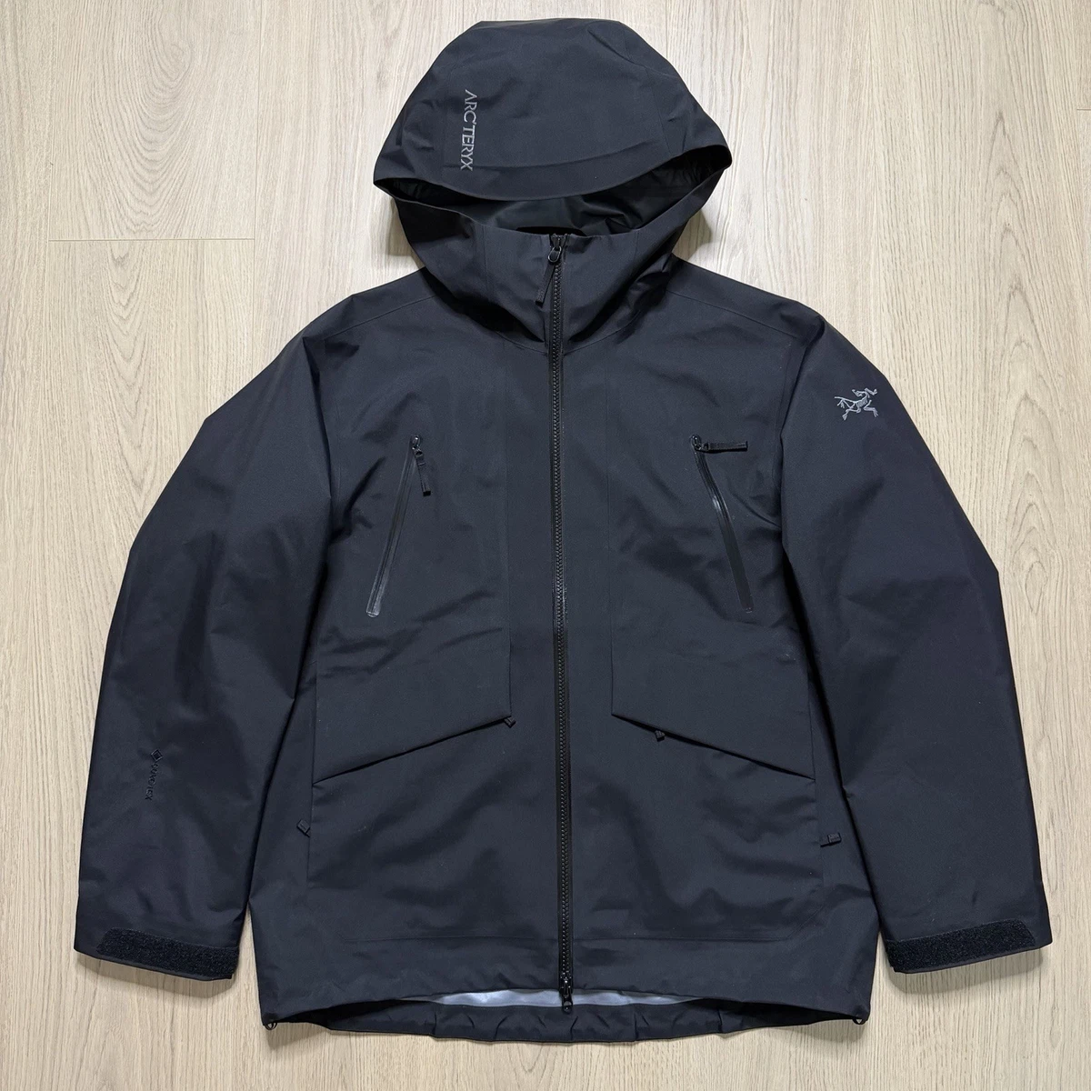 SALE‼️アークテリクス GORE- TEX レディース Arc'teryx Women's Beta LT Gore-Tex Pro Jacket Size Medium Purple